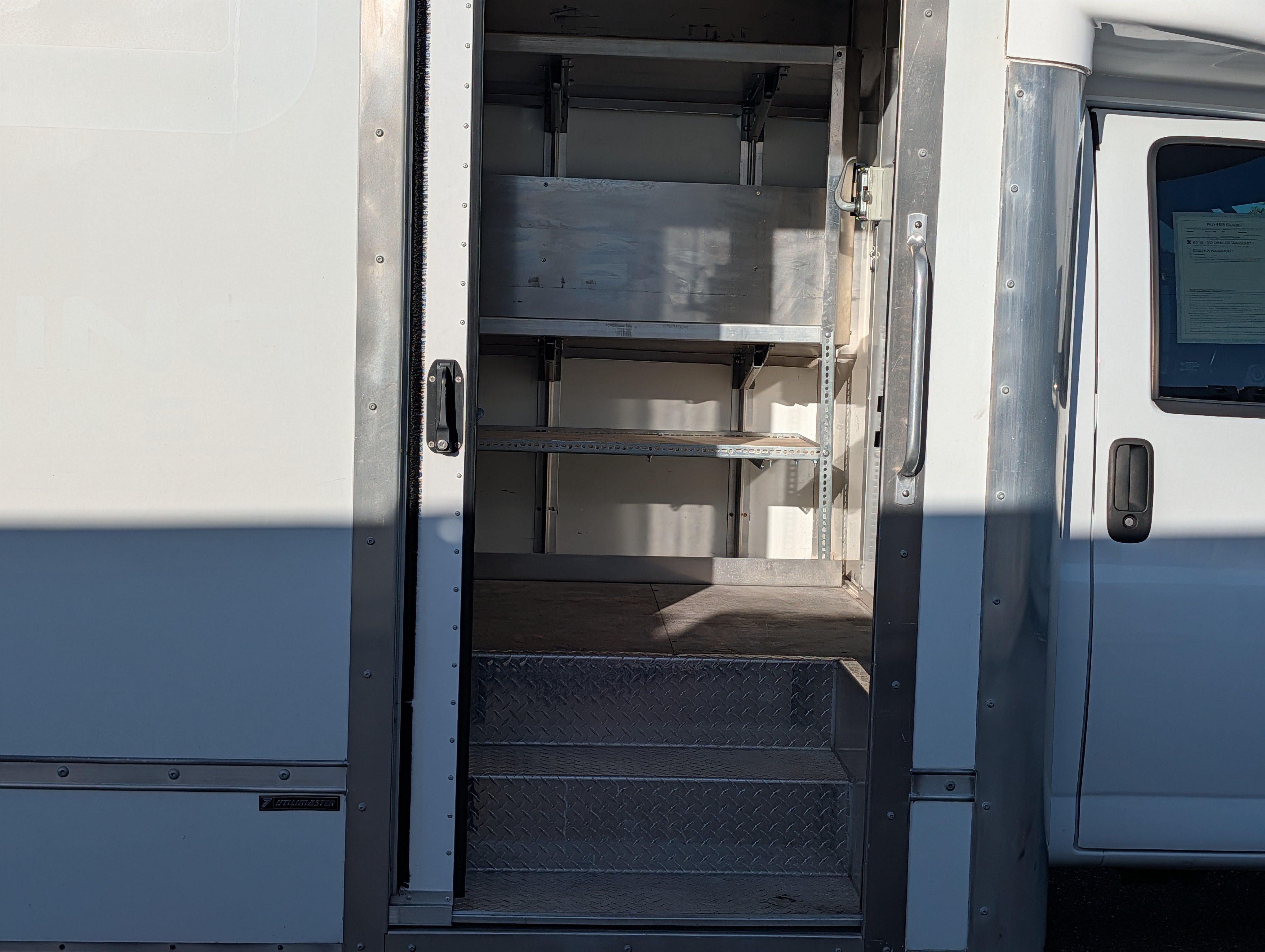 Used 2021 Chevrolet Express 3500 w/ Power Convenience Package RWD image 15