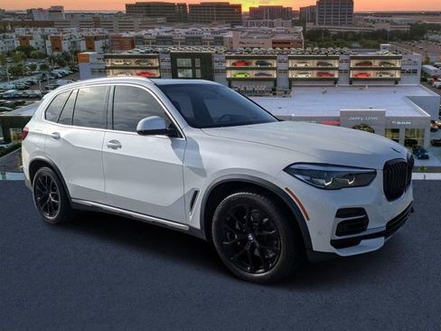 Used 2023 BMW X5 sDrive40i w/ Premium Package RWD image 1