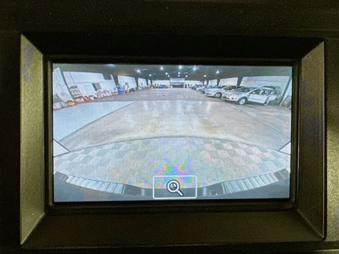 Used 2020 Ford F250 XL w/ Power Equipment Group image 18