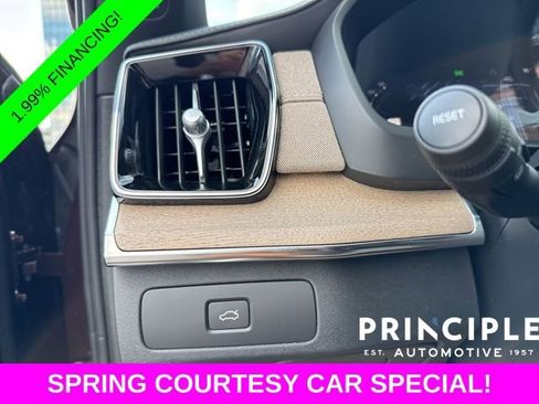 New 2026 Volvo XC90 B5 Core AWD/4WD image 25