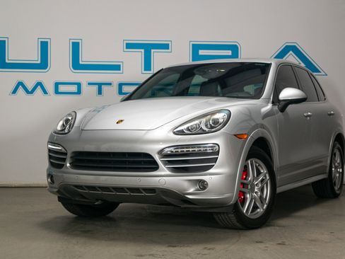 Used 2012 Porsche Cayenne image 5
