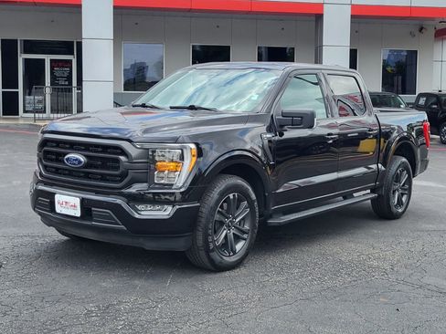 Used 2023 Ford F150 XLT w/ Equipment Group 302A High RWD image 8