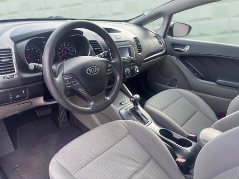 Used 2016 Kia Forte LX w/ LX Popular Plus Package FWD image 11