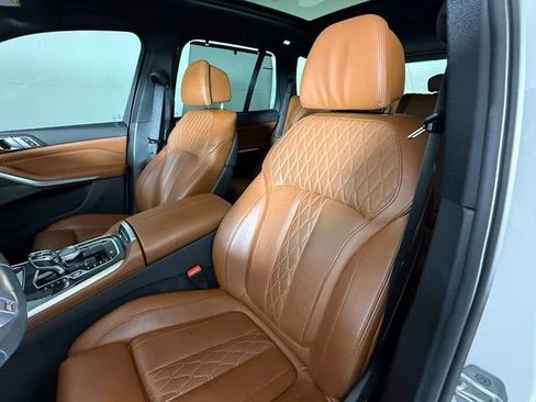 Used 2022 BMW X5 M50i w/ Executive Package AWD/4WD image 6