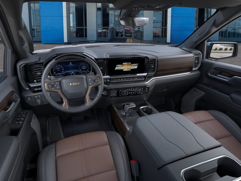 New 2026 Chevrolet Silverado 1500 High Country AWD/4WD image 15