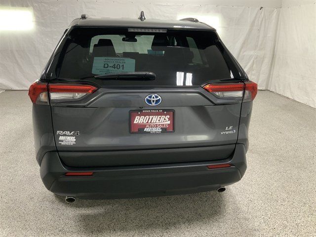 Used 2023 Toyota RAV4 LE AWD/4WD image 7