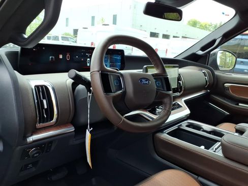 New 2026 Ford Expedition Max King Ranch AWD/4WD image 18