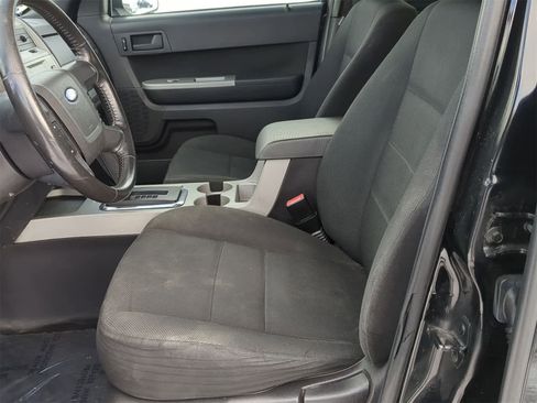 Used 2009 Ford Escape XLT image 16