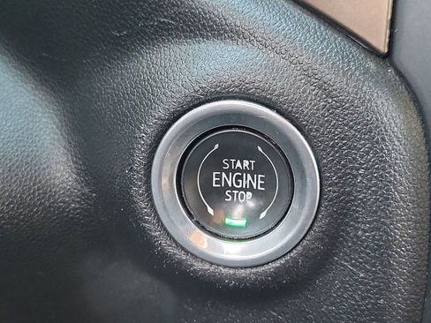 Used 2019 Chevrolet Silverado 1500 High Country w/ Technology Package image 13