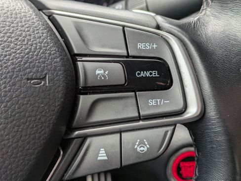 Used 2022 Honda Accord Sport image 14