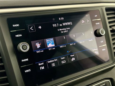 Used 2021 Volkswagen Atlas SE w/ Panoramic Sunroof Package FWD image 22