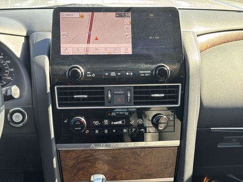 Used 2024 Nissan Armada SL w/ Captain's Chairs Package image 30