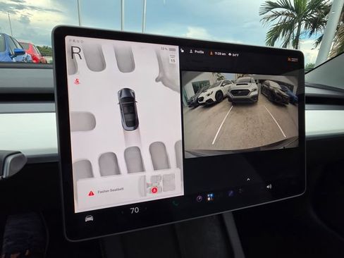 Used 2023 Tesla Model 3 Standard Range RWD image 5