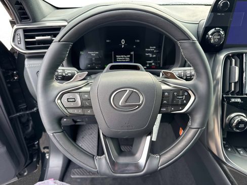 New 2026 Lexus LX 700h Luxury image 29