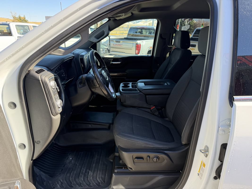 Used 2020 GMC Sierra 2500 SLE w/ SLE Convenience Package AWD/4WD image 11