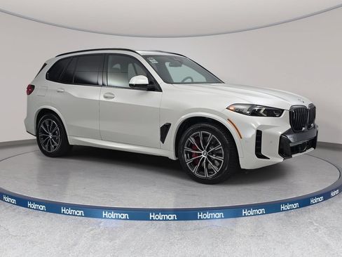 New 2026 BMW X5 xDrive50e w/ M Sport Package AWD/4WD image 3