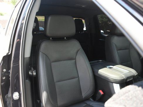 Used 2022 Chevrolet Silverado 1500 LTZ w/ Technology Package AWD/4WD image 27