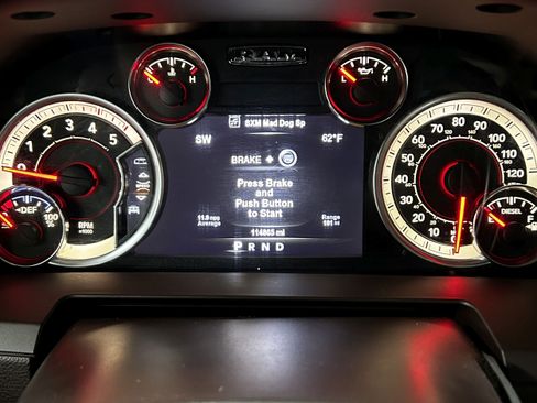 Used 2018 RAM 2500 Laramie AWD/4WD image 6