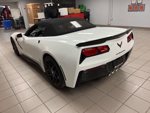 Used 2017 Chevrolet Corvette Stingray Convertible w/ Z51 2L image 7