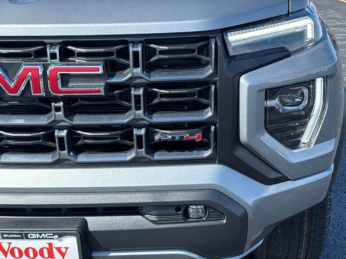 New 2026 GMC Canyon AT4 w/ AT4 Premium Package AWD/4WD image 11