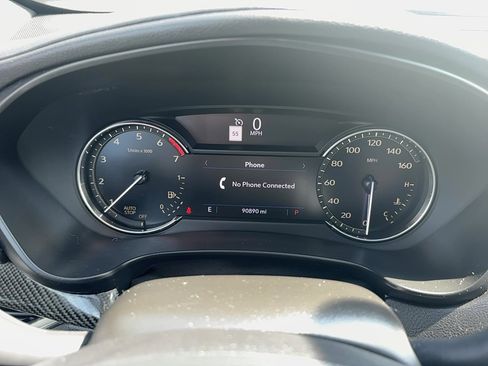 Used 2019 Cadillac XT4 Sport w/ Cold Weather Package image 24