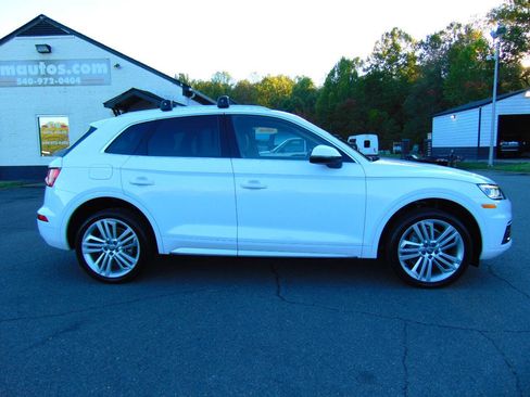 Used 2018 Audi Q5 2.0T Premium Plus w/ Premium Plus Package image 2