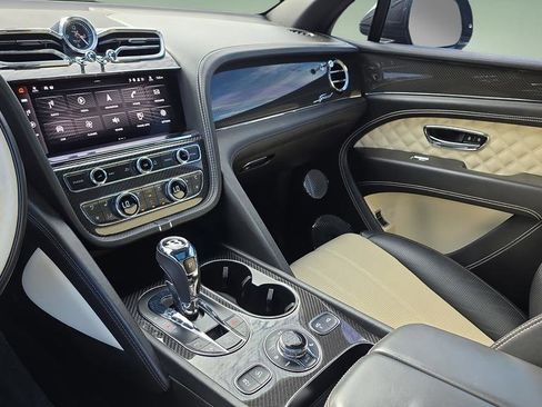 Used 2021 Bentley Bentayga Speed image 26