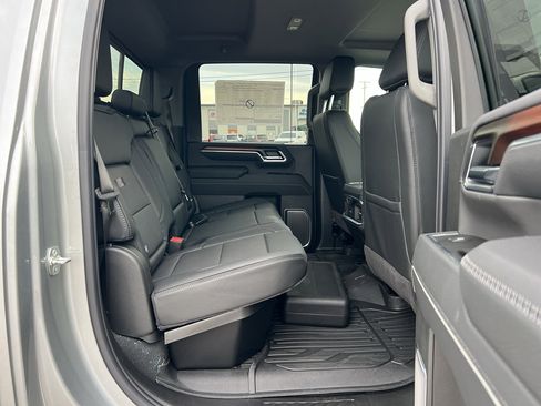 New 2026 GMC Sierra 3500 Denali w/ Denali Reserve Package AWD/4WD image 23