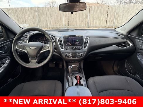 Used 2020 Chevrolet Malibu LT image 10