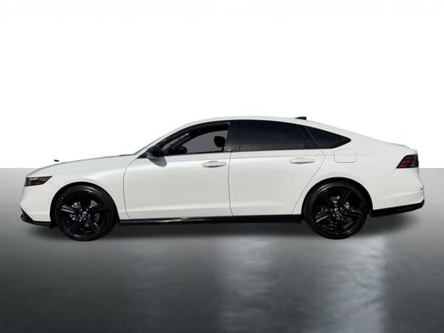 Used 2024 Honda Accord Sport image 5