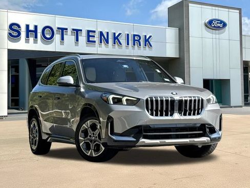 Used 2023 BMW X1 xDrive28i w/ Convenience Package AWD/4WD image 1