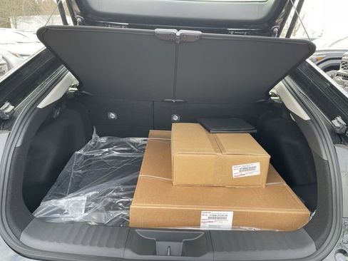 New 2026 Toyota Prius SE image 22