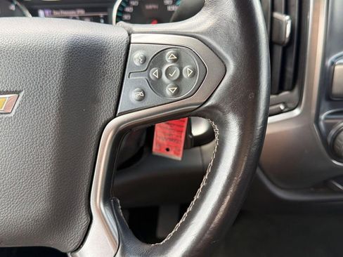 Used 2015 Chevrolet Silverado 1500 LT image 25