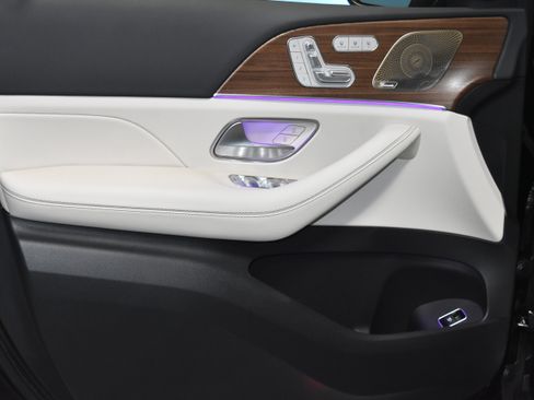 New 2026 Mercedes-Benz GLE 350 4MATIC image 3