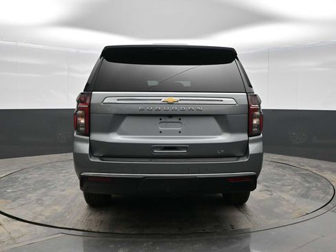 Used 2024 Chevrolet Suburban LT image 6