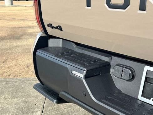 New 2026 Toyota Tundra Limited image 37