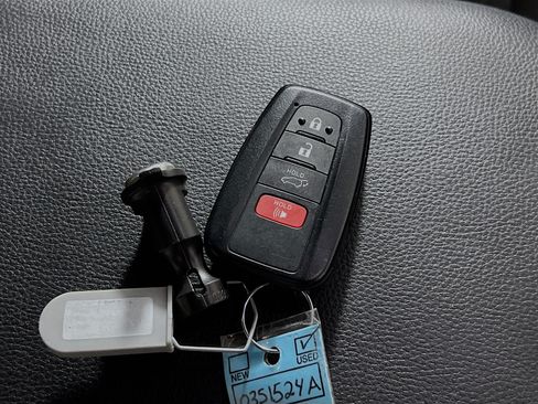 Used 2023 Toyota RAV4 XLE w/ Convenience Package FWD image 35