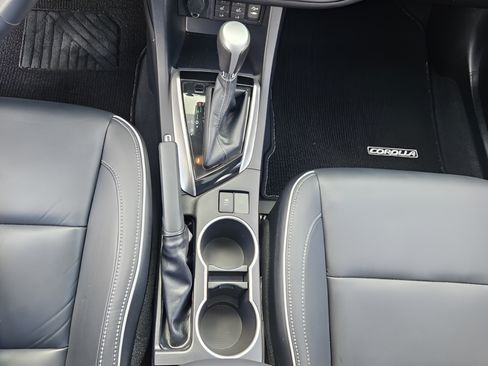 Certified 2018 Toyota Corolla XLE FWD image 16