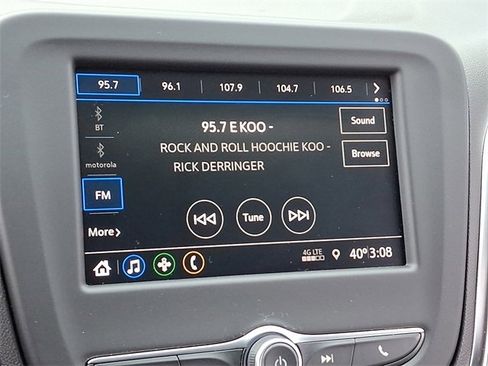 Used 2020 Chevrolet Equinox LS image 17