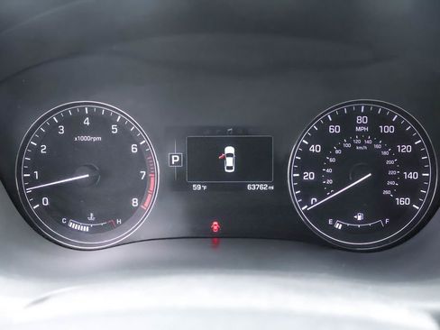 Used 2015 Hyundai Genesis 3.8 image 19