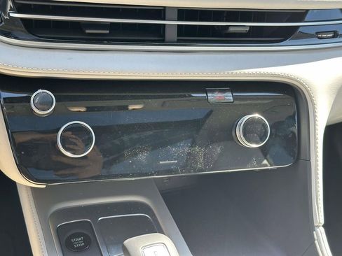 Used 2026 INFINITI QX60 Luxe w/ Family Package image 23