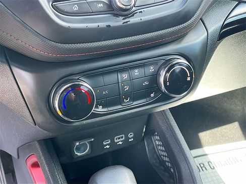 Used 2023 Chevrolet TrailBlazer RS image 15