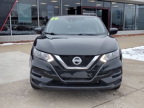 Used 2020 Nissan Rogue Sport S image 9