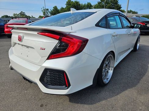 Used 2018 Honda Civic Si image 6