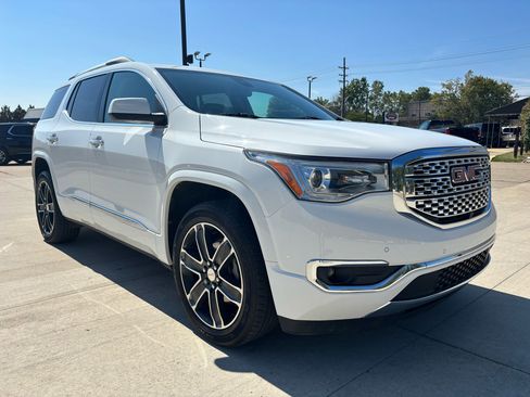 Used 2019 GMC Acadia Denali w/ Technology Package image 5