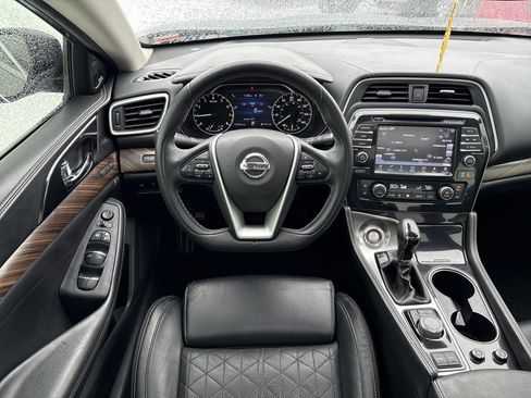 Used 2018 Nissan Maxima Platinum image 20