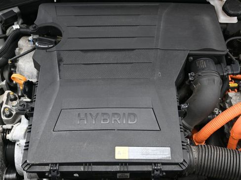 Used 2018 Hyundai Ioniq Blue image 38