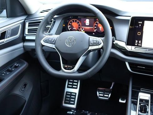 New 2026 Volkswagen Atlas Peak Edition image 27