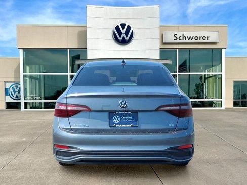 Certified 2024 Volkswagen Jetta SE FWD image 6