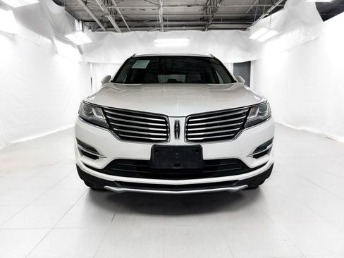 Used 2017 Lincoln MKC Reserve FWD image 2